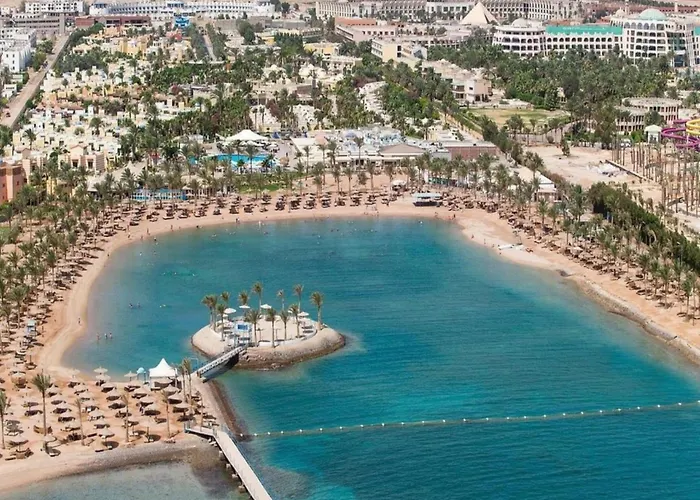 Aparthotel Mirage Bay Aquapark Ghada 3*